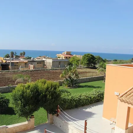 Bed & Breakfast La Rosa Dei Venti Donnalucata (Sicily)